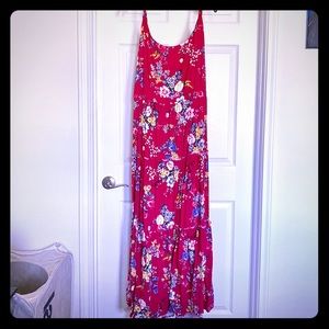 FLORAL PRINT CHALLIS TIERED MAXI DRESS